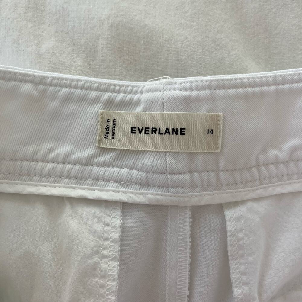 Everlane White High-Rise Pleated Trousers - Picture 4 of 11